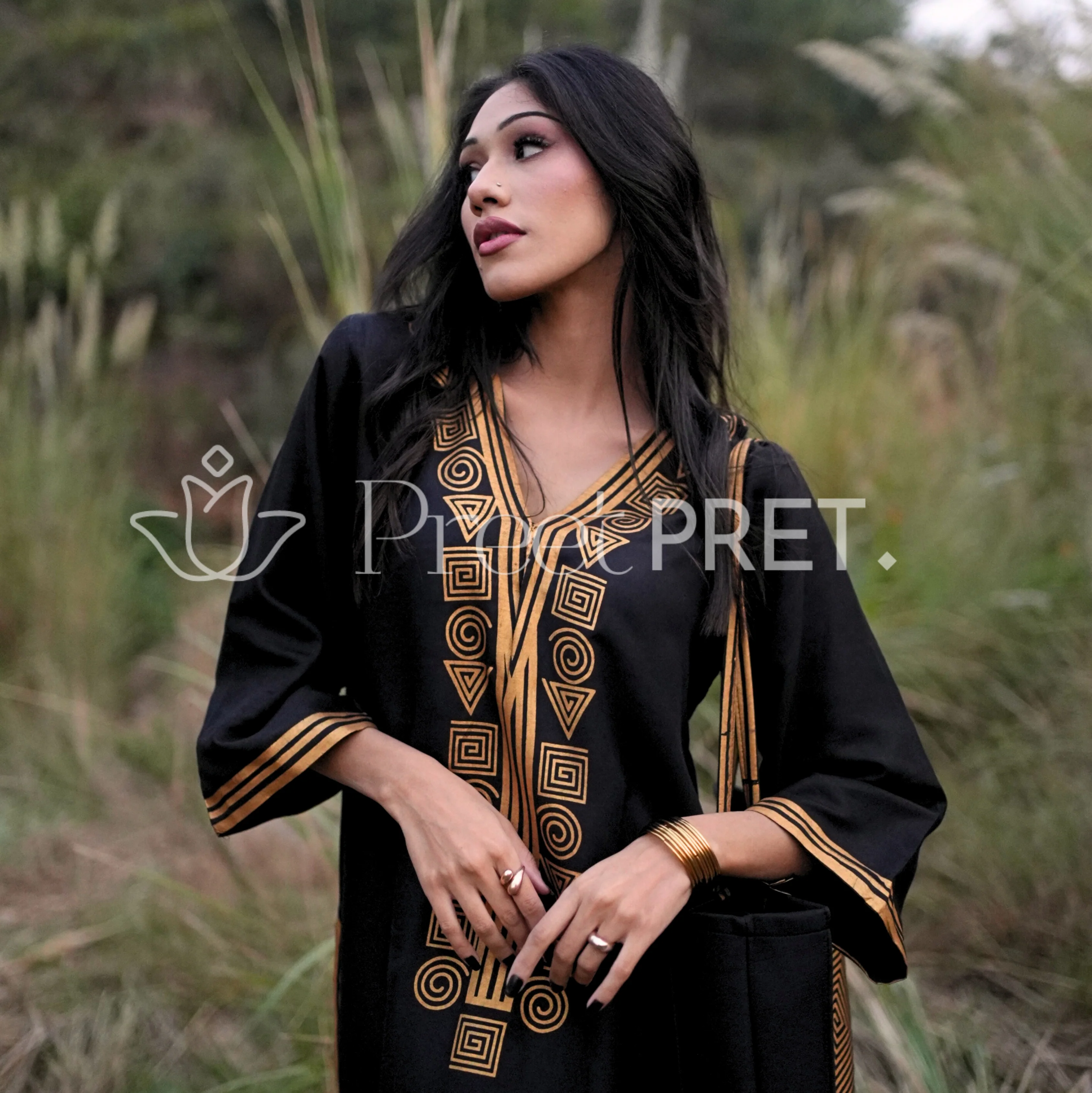 ARCANE THREADS Wear with Bag - Image 5