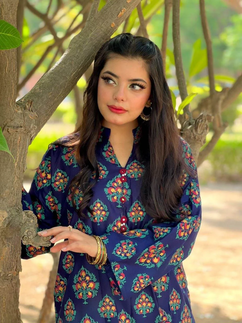 Bindhi 2pc - Image 17