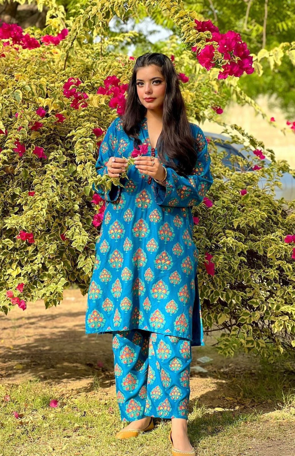 Bindhi 2pc - Image 2