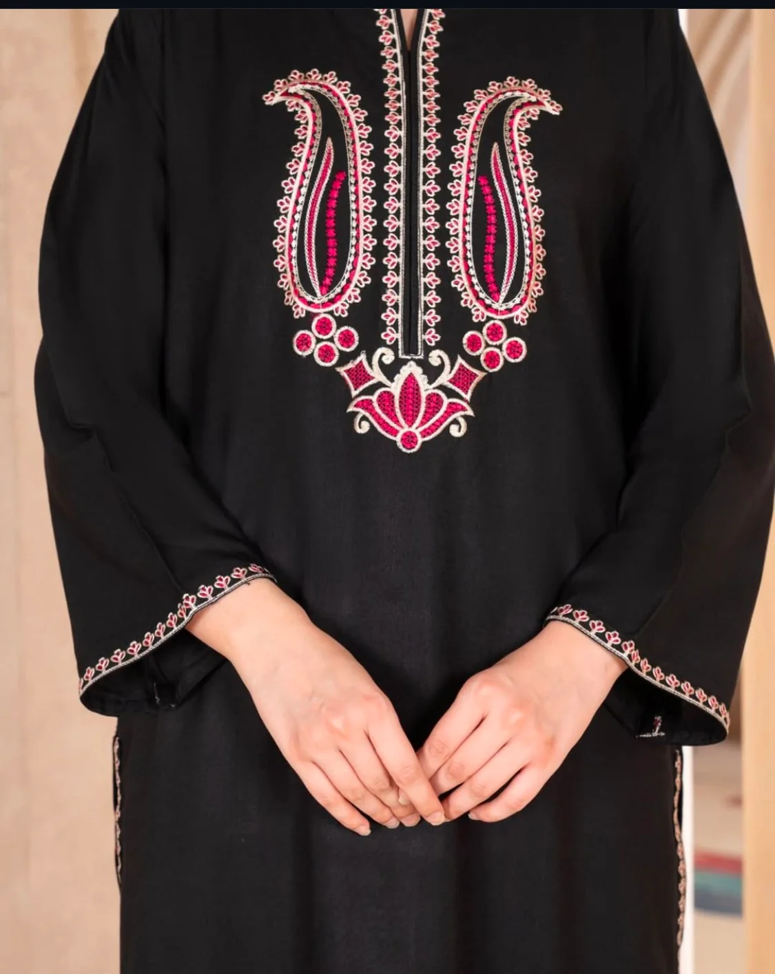 BLACK-ROSE 2PC - Image 4