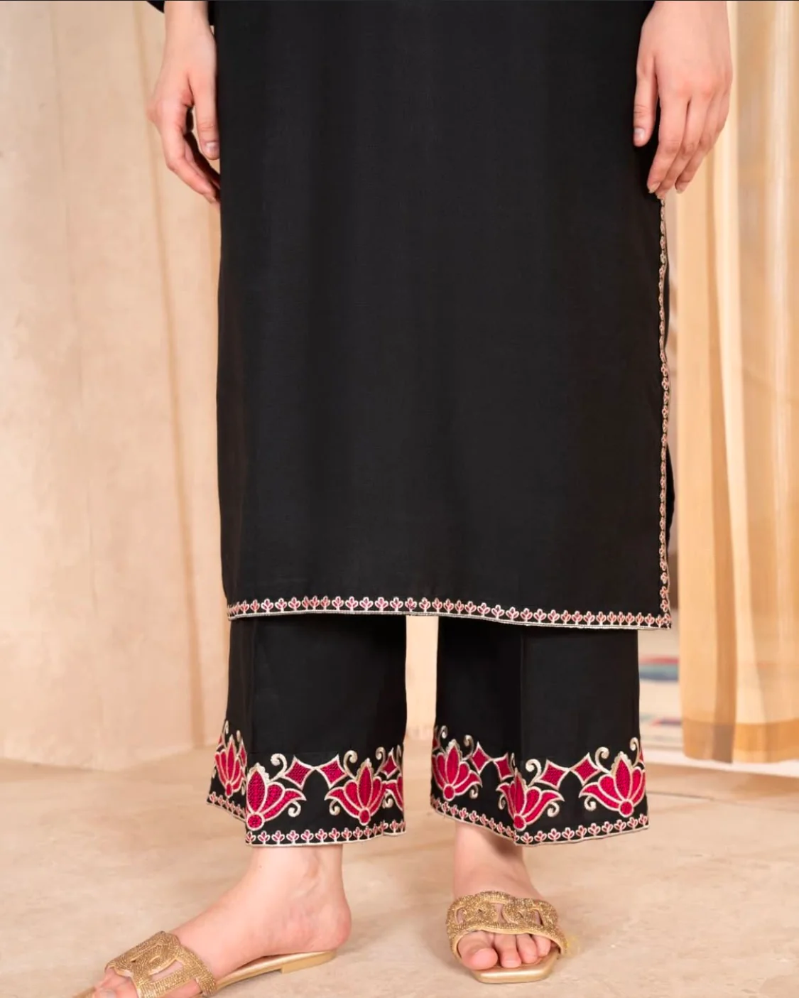 BLACK-ROSE 2PC - Image 5