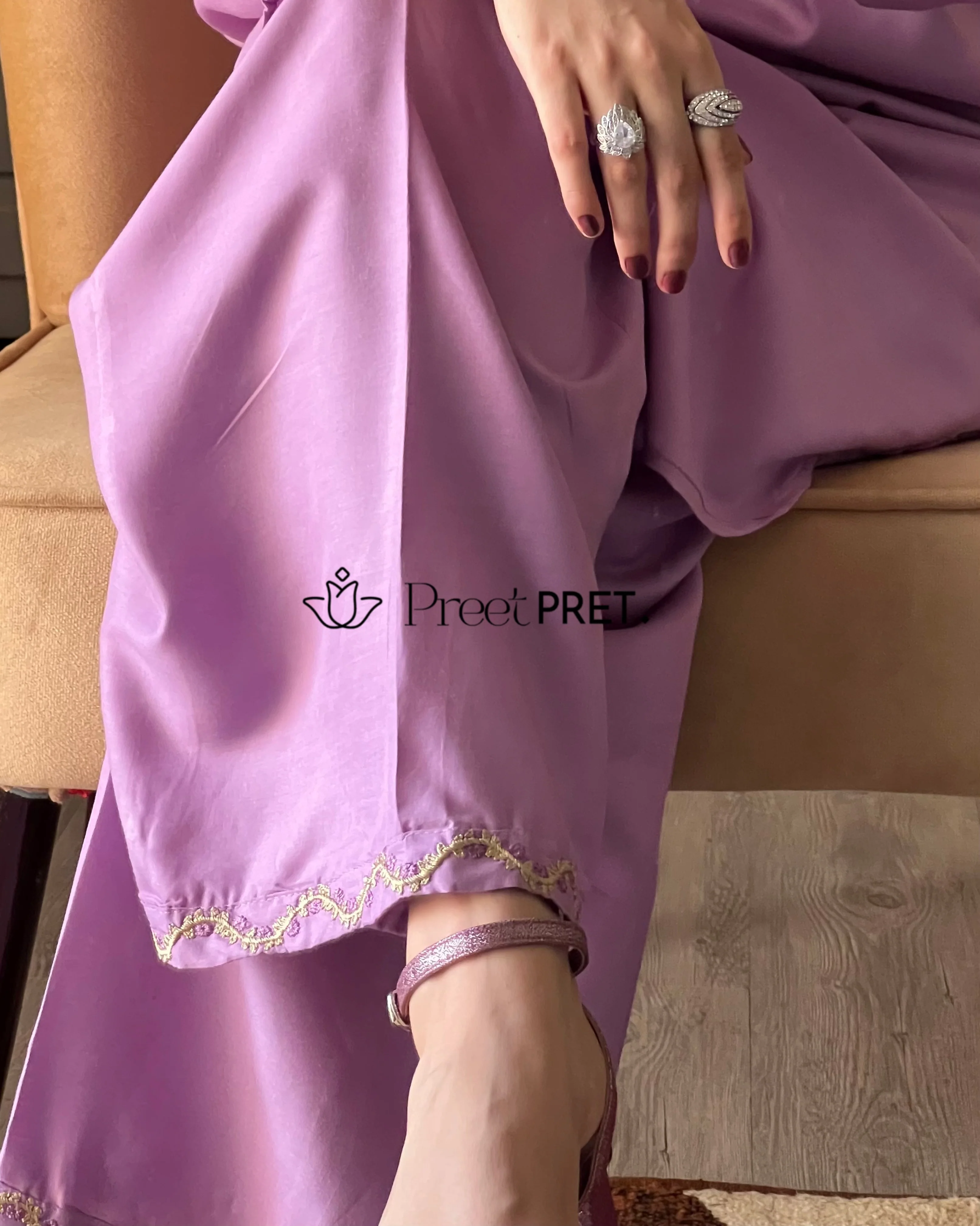 DASTAN EMBROIDED 2PC - Image 3