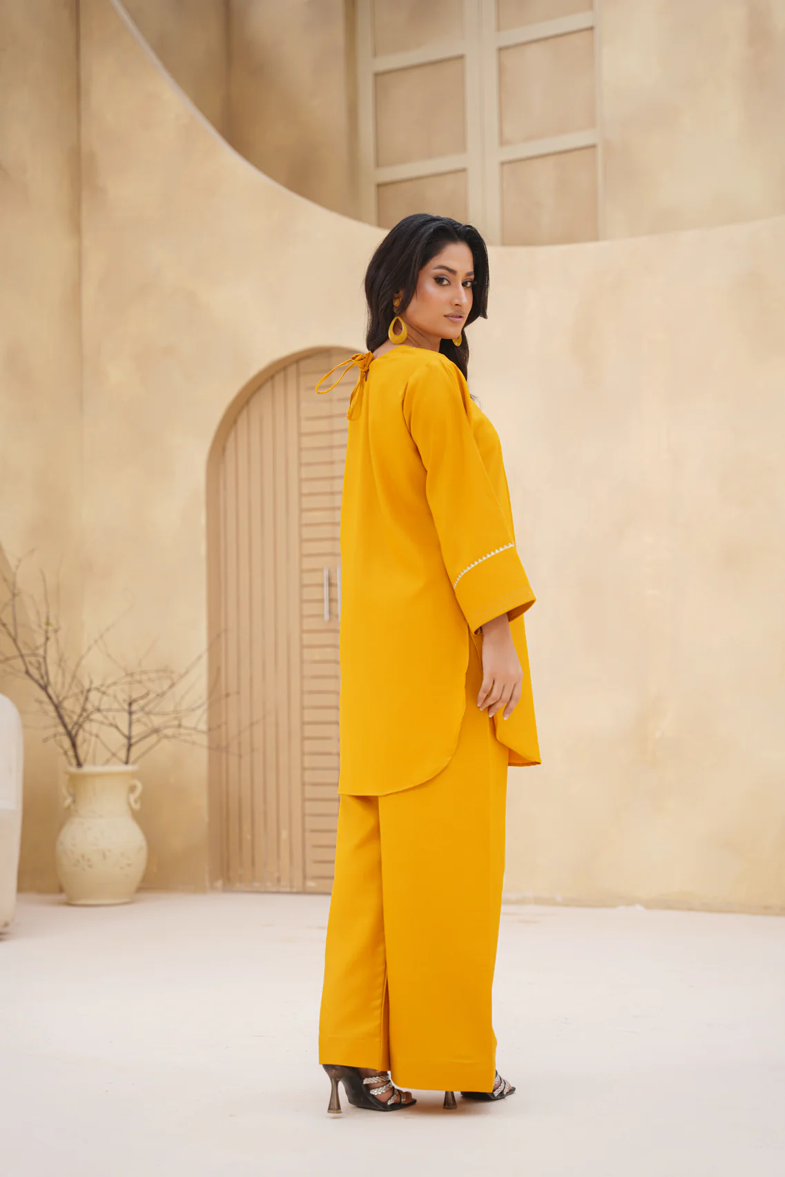 Lubna 2pc - Image 2