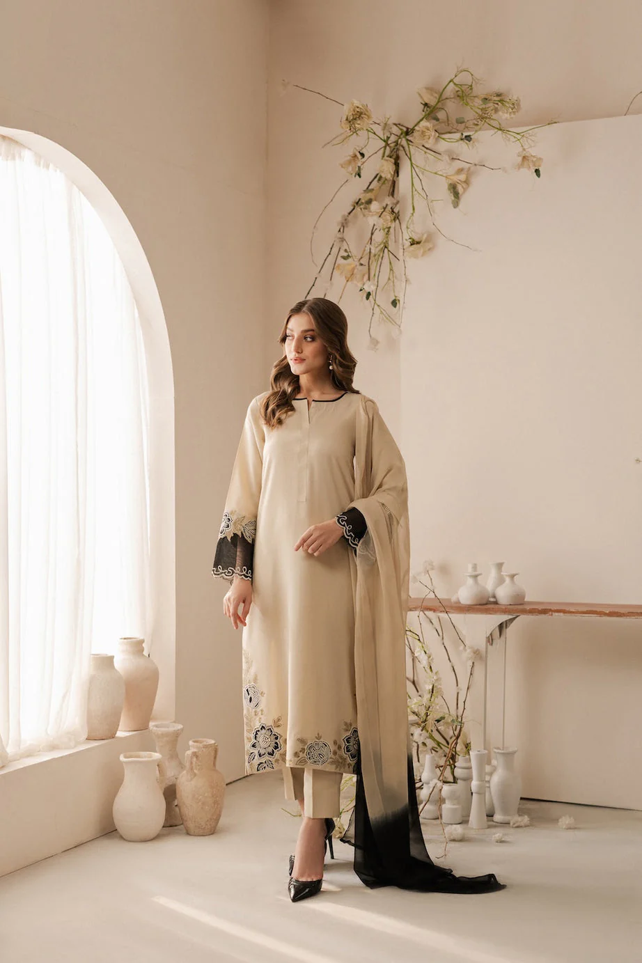 Safoora 3Pc - Image 4