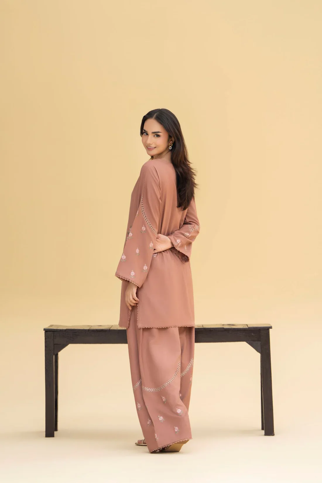 Charm 2Pc - Image 4