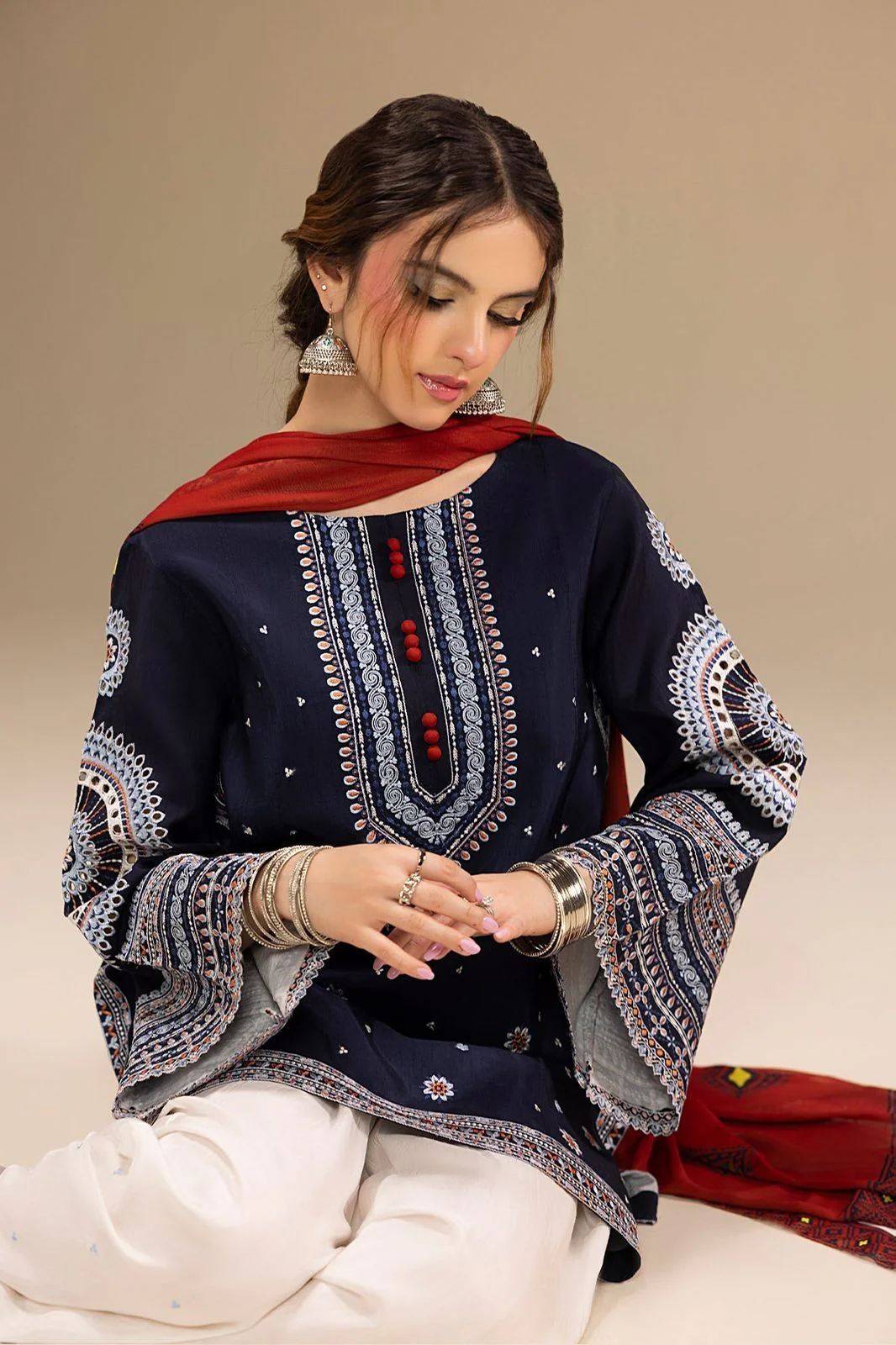 Velora 3pc - Image 12